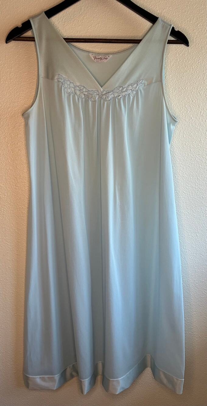 VTG 70s Vanity Fair Light Blue Nightgown Embroidered Sleeveless USA Made | Small